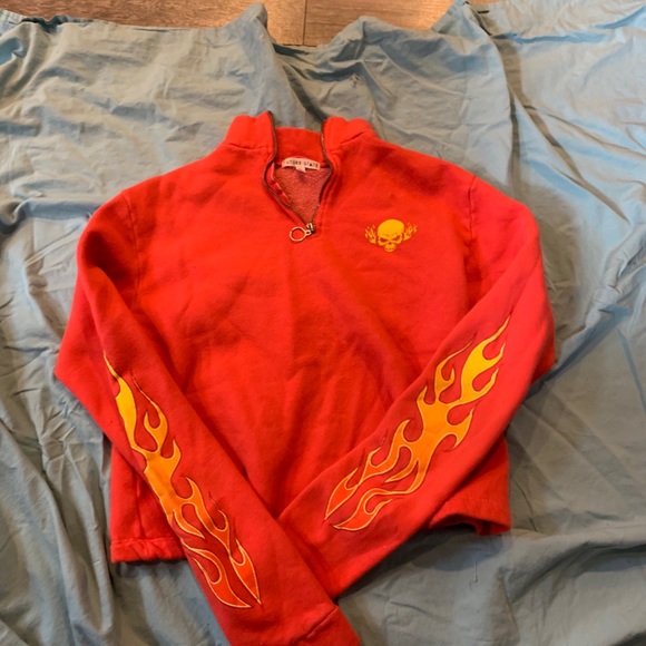 Skull fire turtleneck sweater - Picture 2 of 2